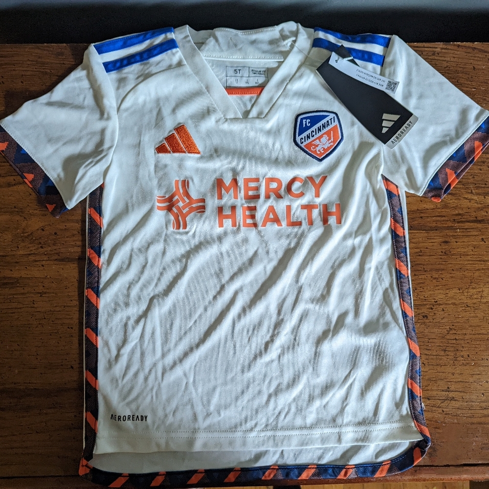 NWT Adidas FC Cincinnati Toddler Jersey (5T)